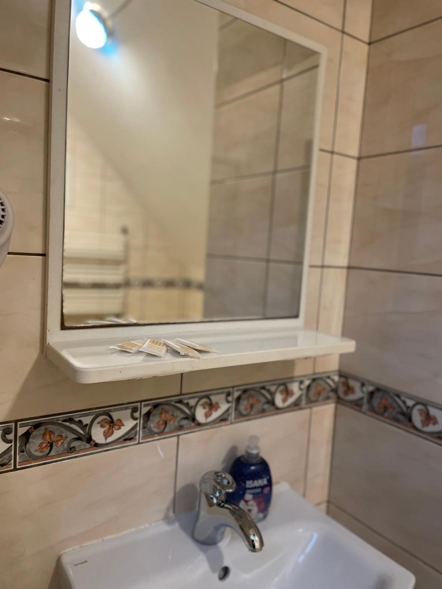 Kolysanka Private Rooms In Old Town Познан Екстериор снимка