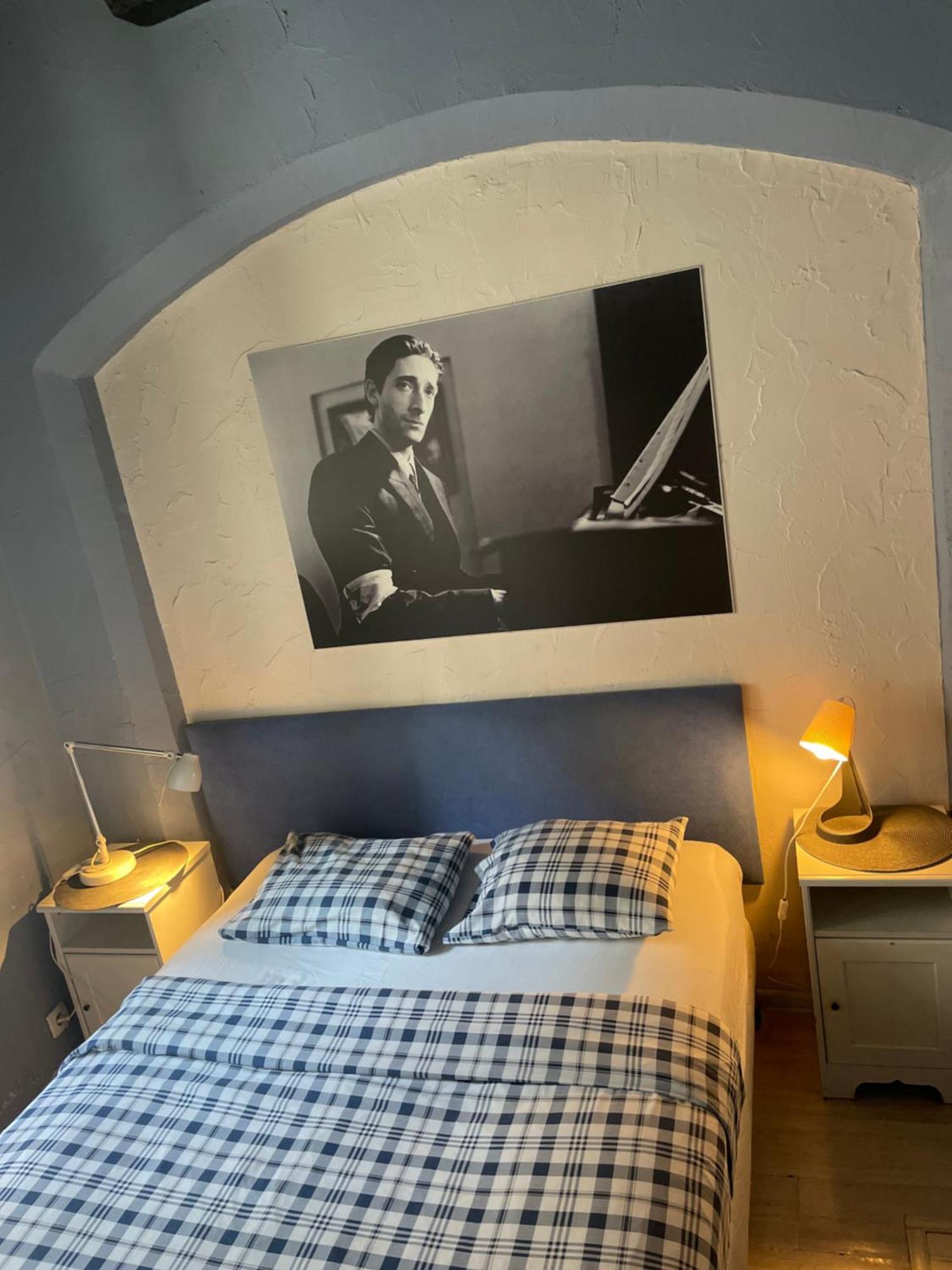 Kolysanka Private Rooms In Old Town Познан Екстериор снимка