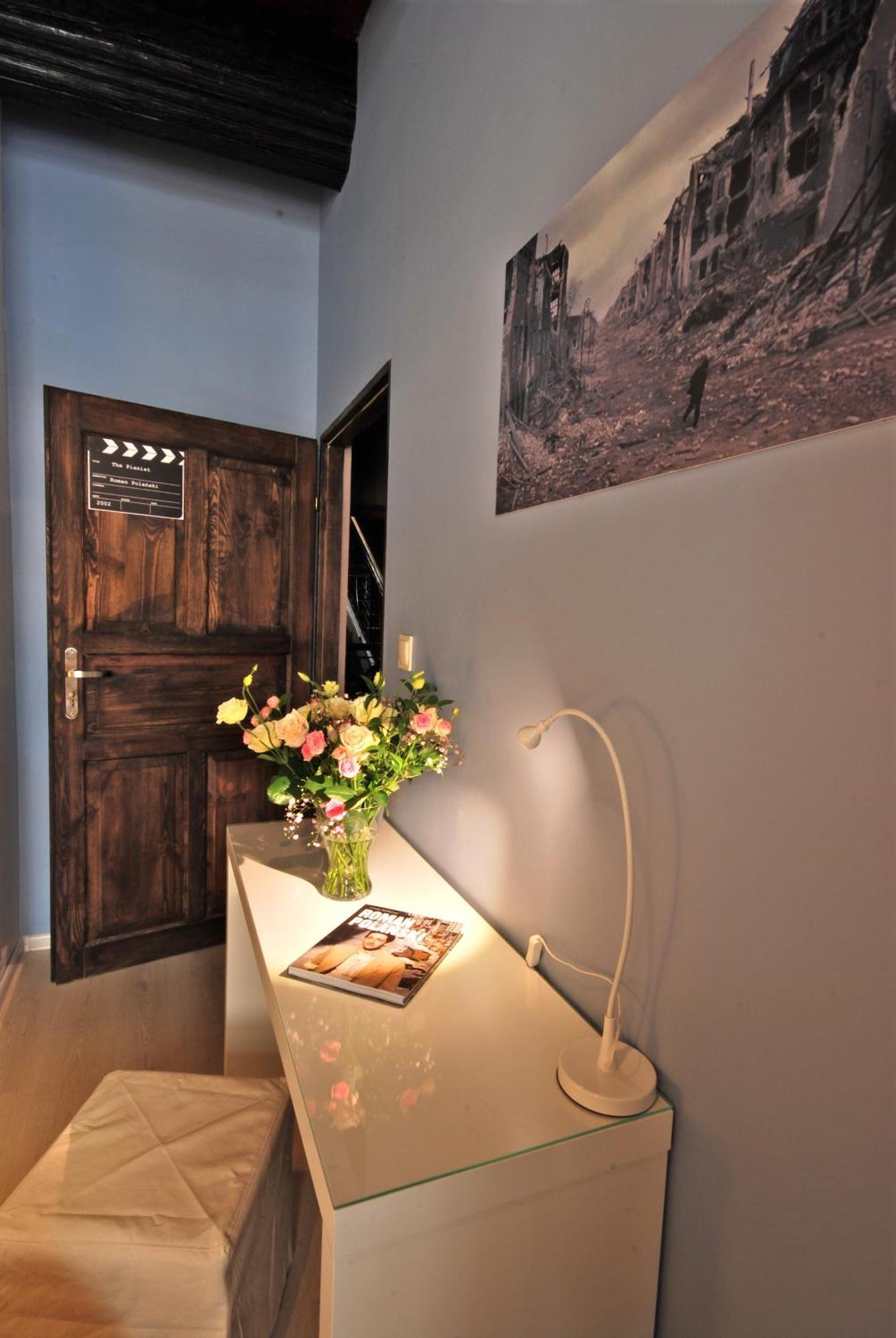 Kolysanka Private Rooms In Old Town Познан Екстериор снимка