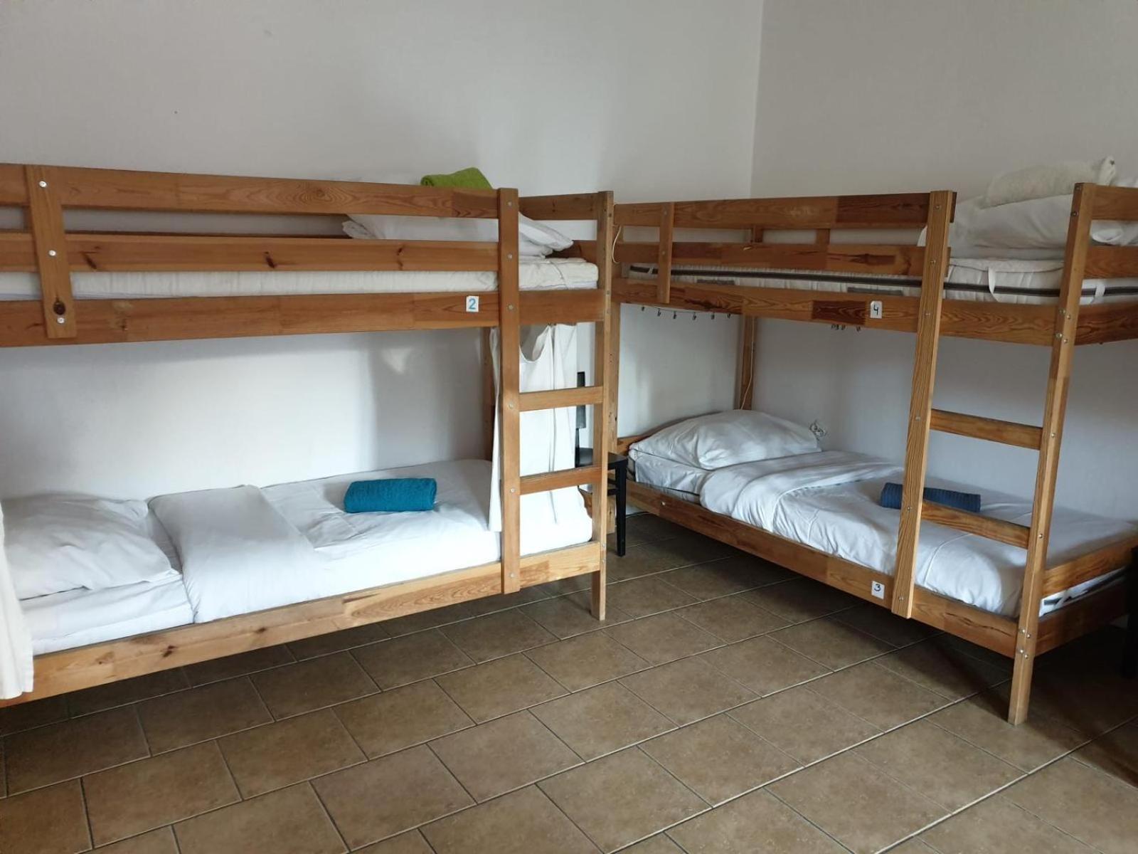 Kolysanka Private Rooms In Old Town Познан Екстериор снимка